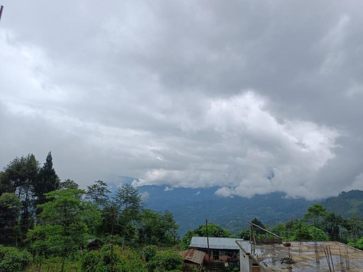 Mairung Gaon Farm Stay Rishop Buitenkant foto